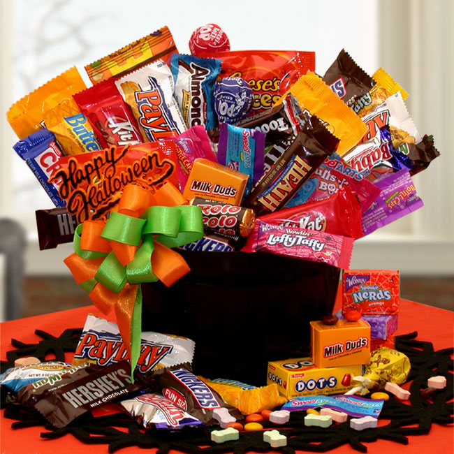Happy-Halloween-Candy-Cauldron-Of-Treats