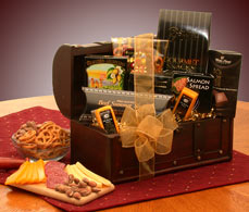 The-Gourmet-Connoisseur-Gift-Chest-